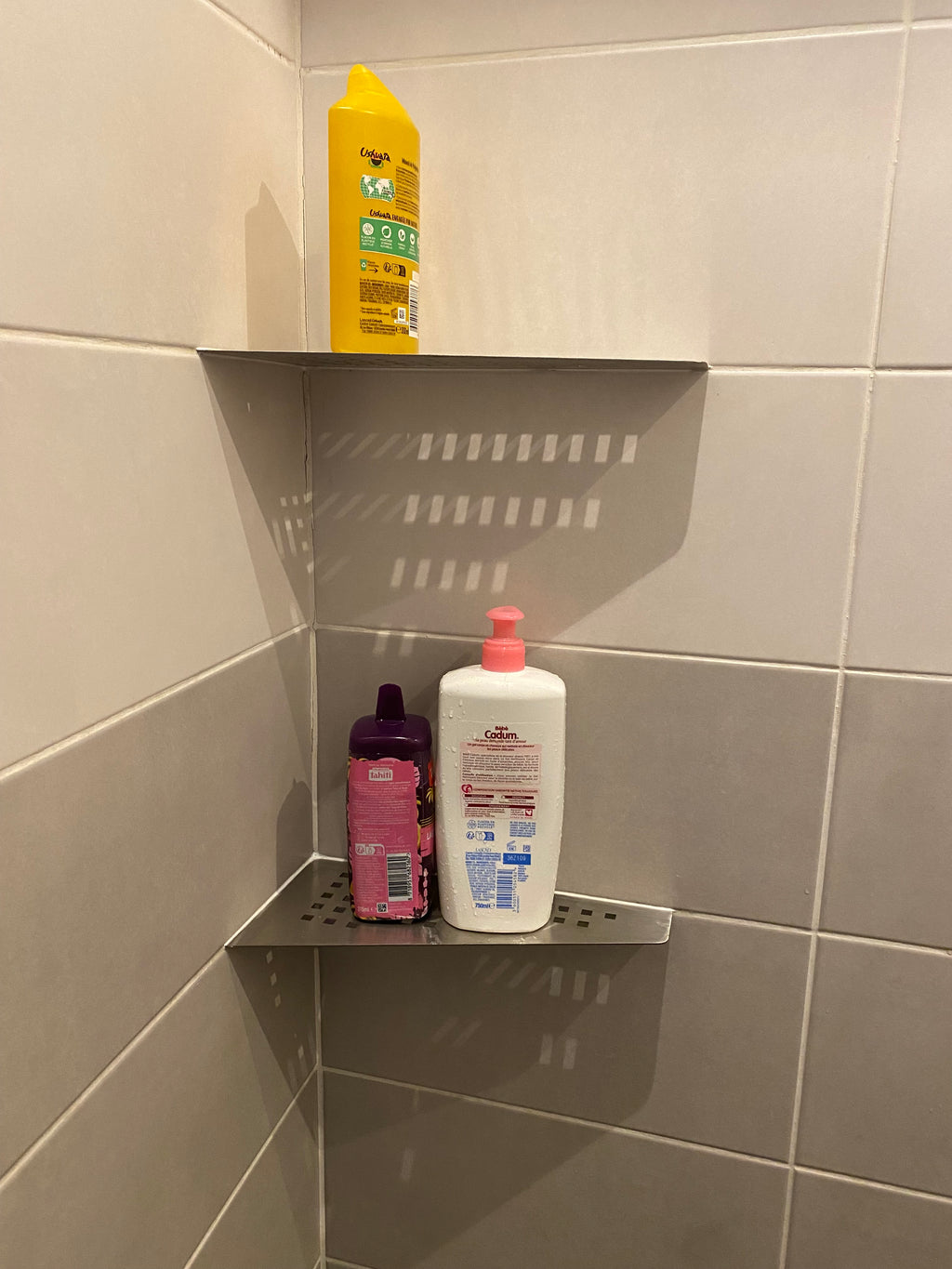 Lot de 2 etagères de douche d'angle encastrable - fixation dans le joint