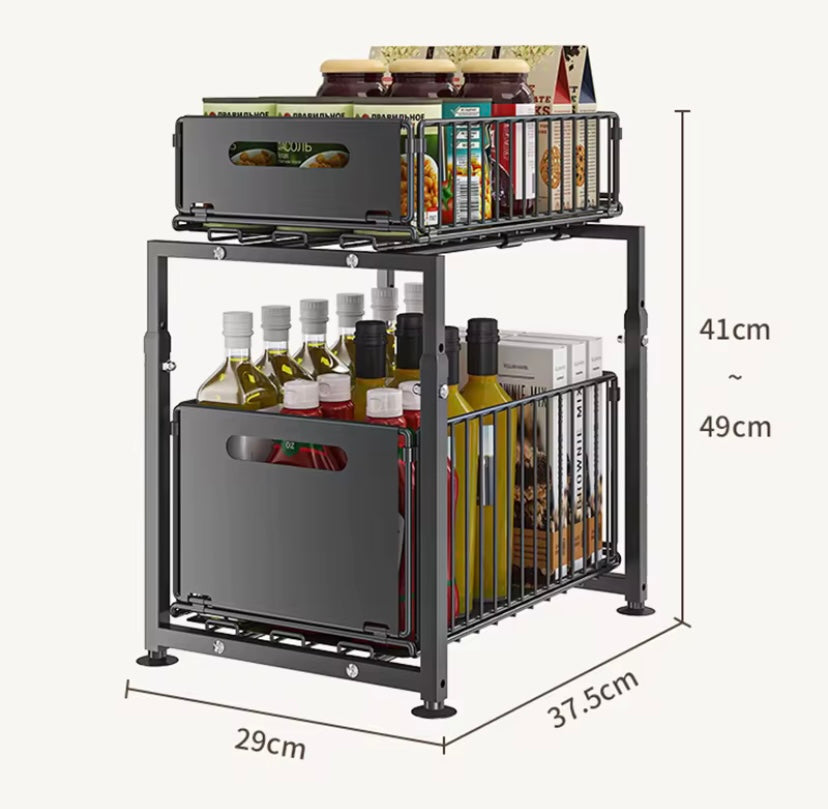 Rangement de cuisine a deux niveaux en métal noir, avec tiroirs coulissants pour organiser les produits sous l'évier 